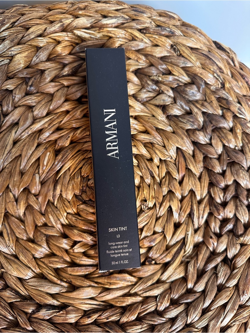 NIB Armani L3 Skin Tint Golden Hour 24hr lightweight skin tint light warm olive - Picture 2 of 6